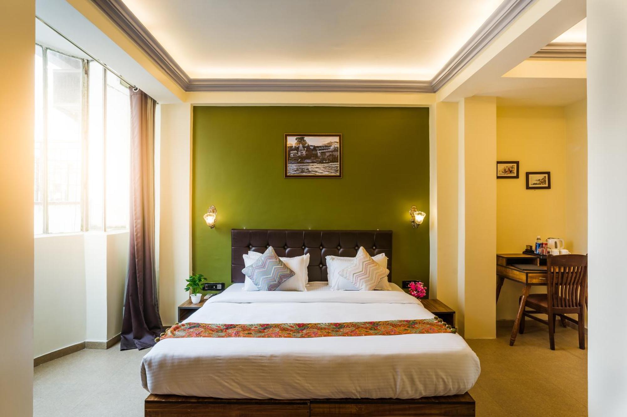 Tripli Hotels Silver Shine Varanasi Luaran gambar