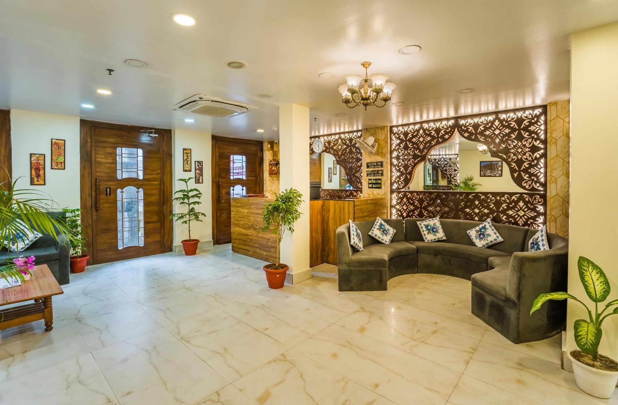 Tripli Hotels Silver Shine Varanasi Luaran gambar
